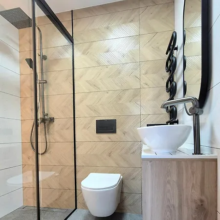 Wislanska Osada I Z Jacuzzi Daire *